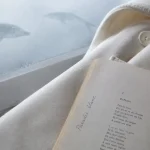 Paroles de Michel Berger Le Paradis Blanc sur livret, mode éditoriale